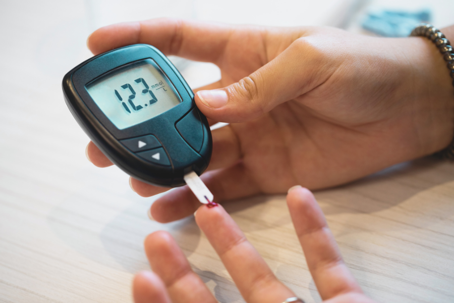 How to Promote Healthy Blood Sugar Levels with Resveratrol