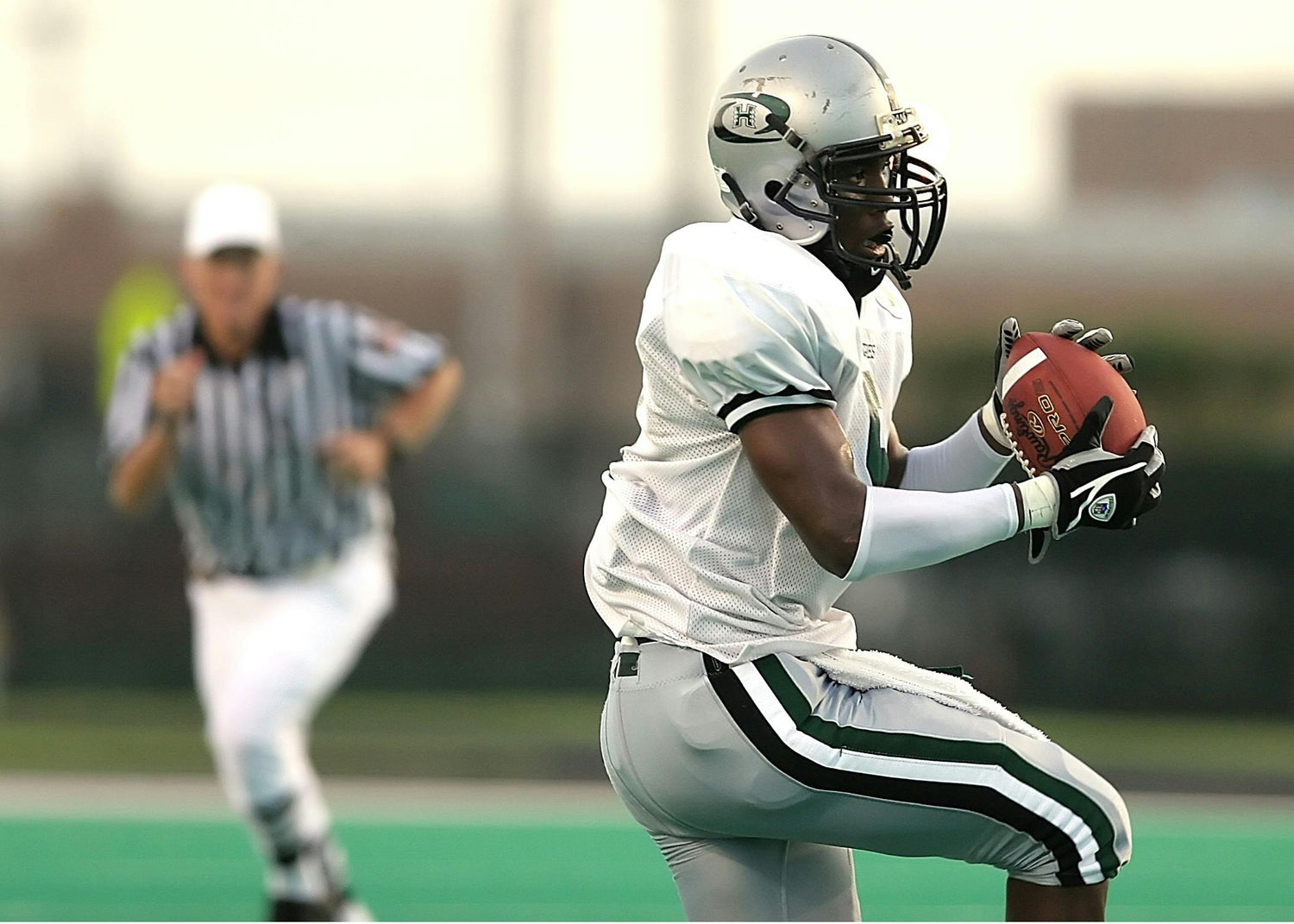 List of Famous Athletes Who Use Creatine: The Complete Performance Enhancement Guide